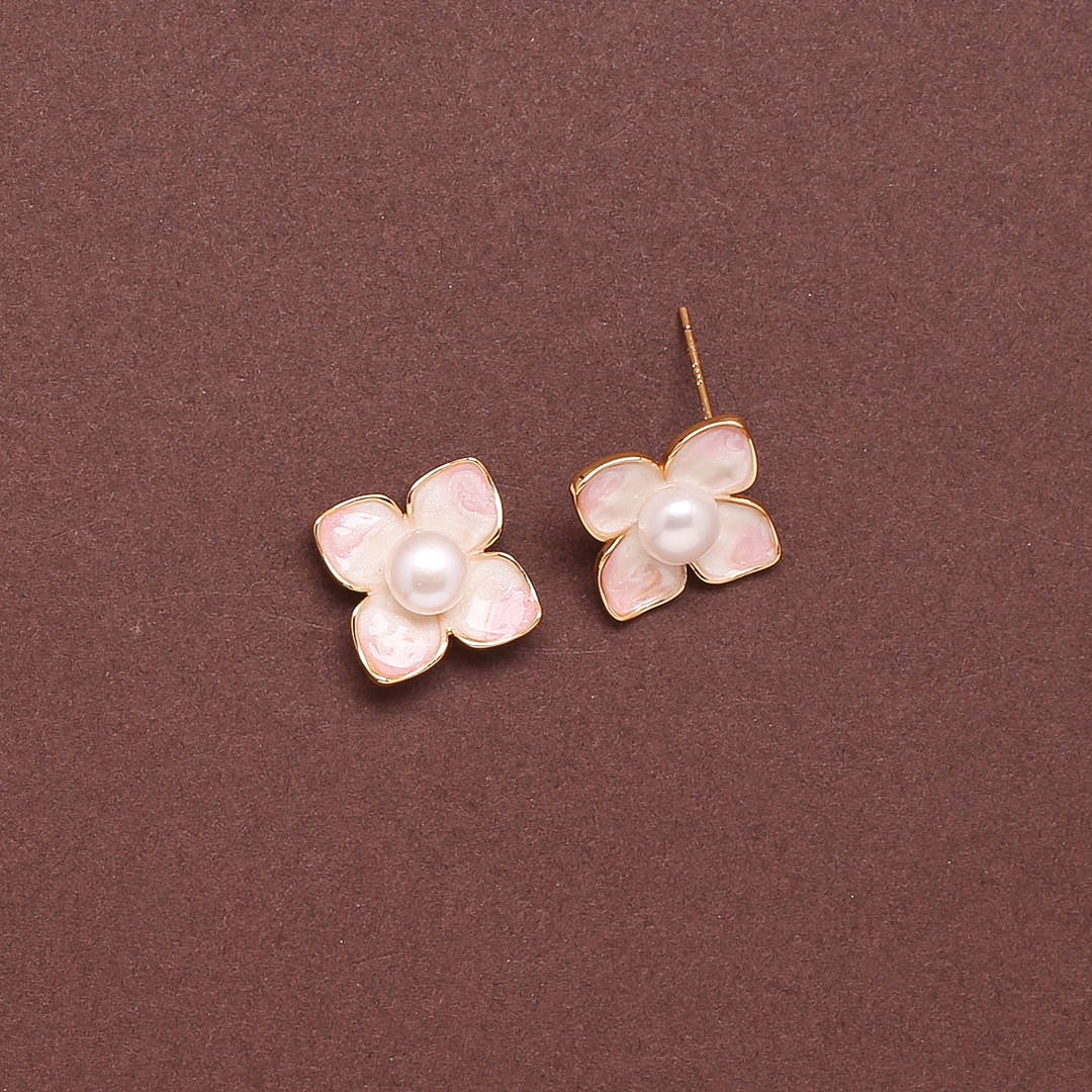 Pearl Petal Meena Studs Freshwater White Pearls