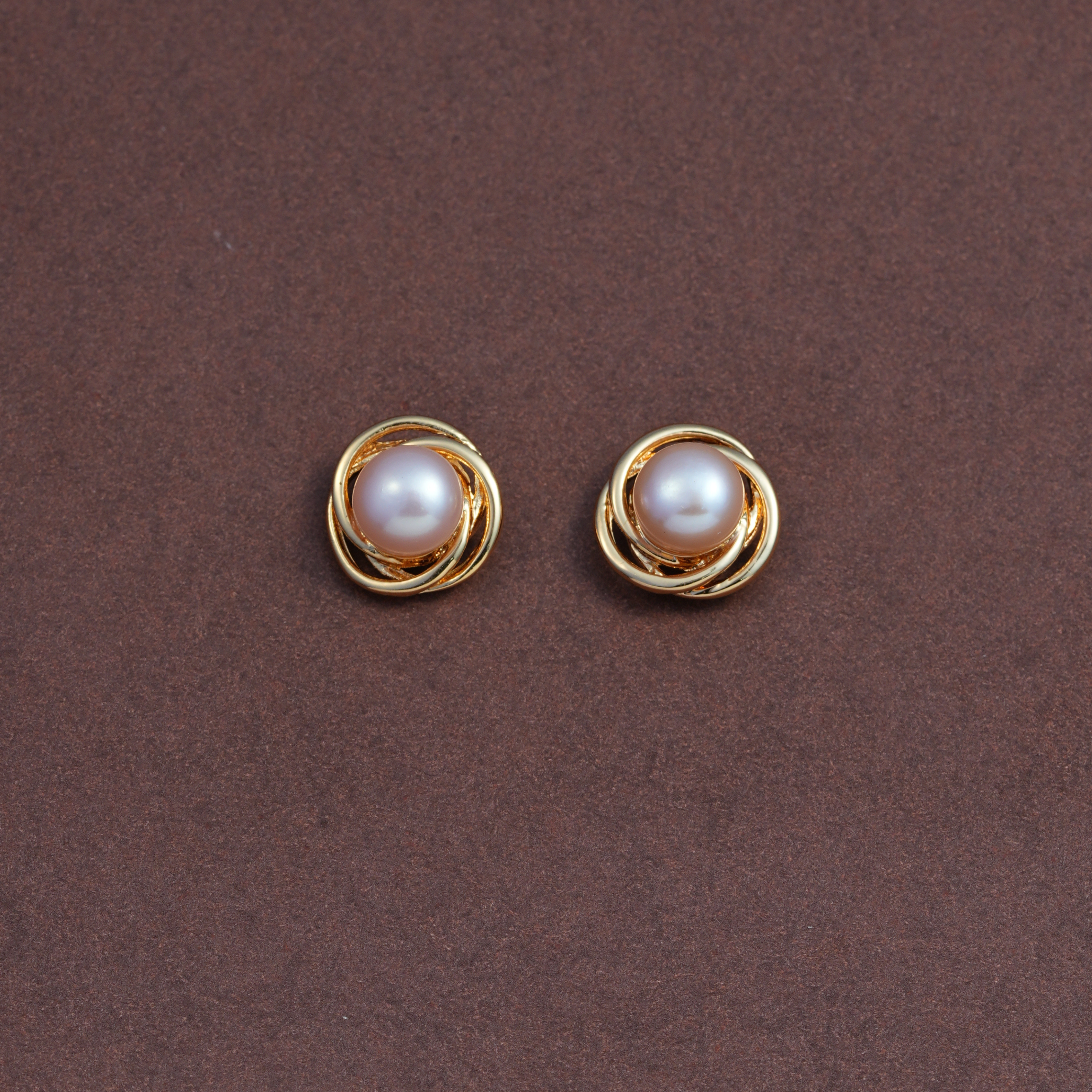 Freshwater Pink Pearl Stud