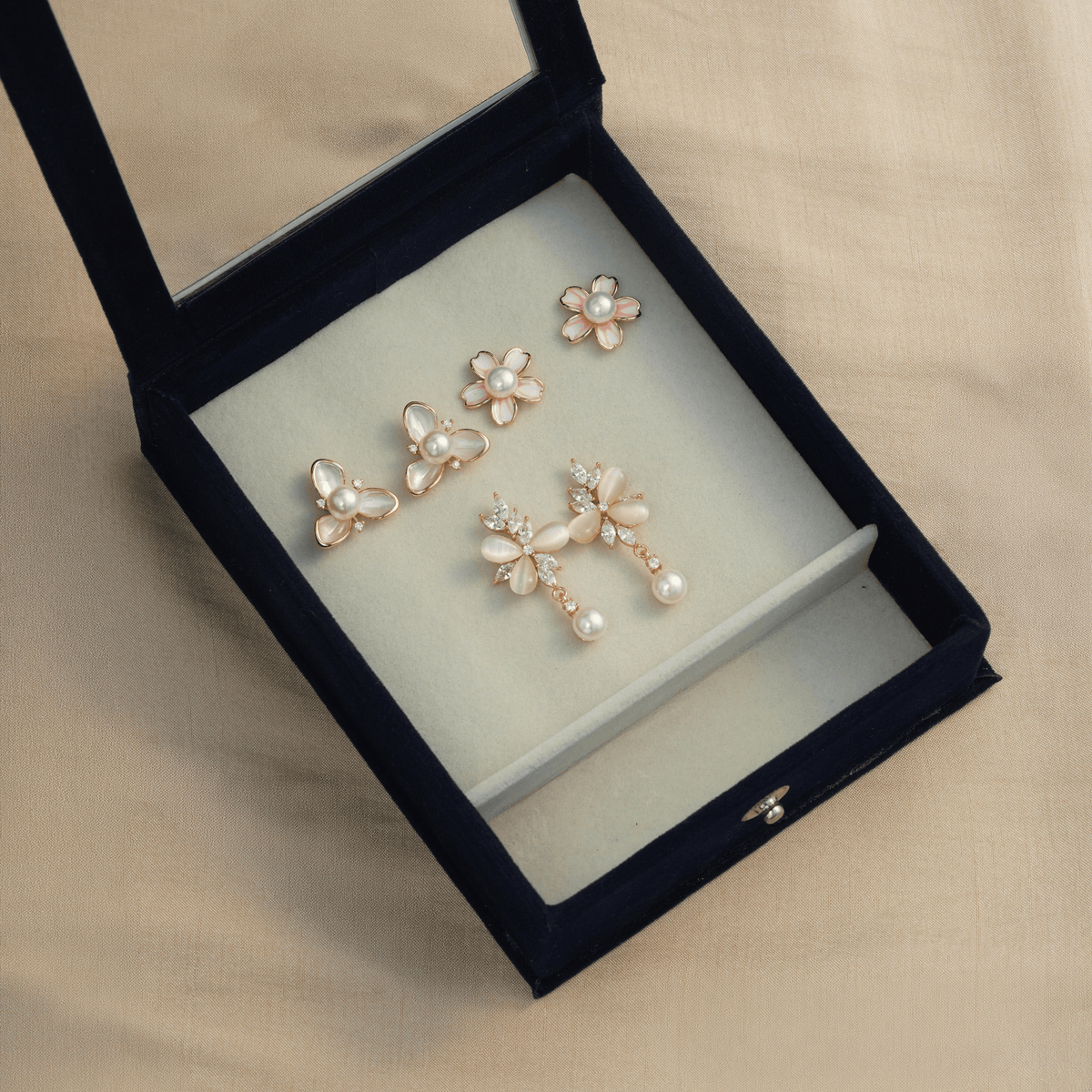 Pearl Floral Elegance Earrings Box