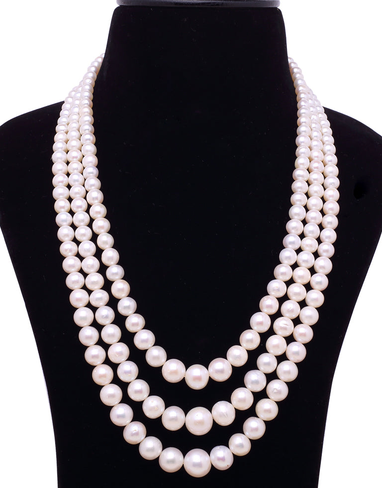 The Unique Round White Freshwater Pearl Graded Necklace