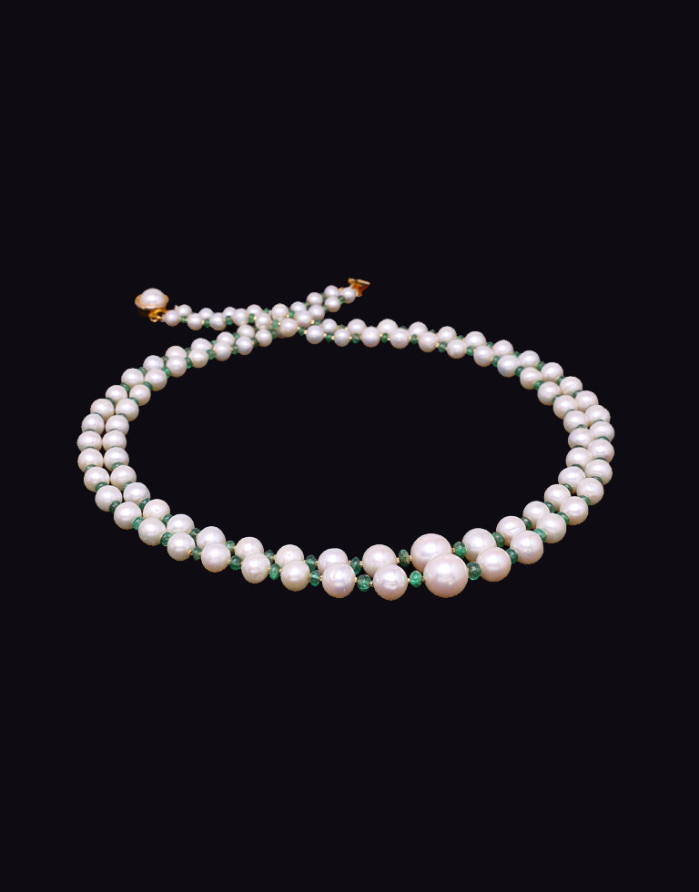 Paragoan White Freshwater Pearl With Real Emerald & Gold Cutrings