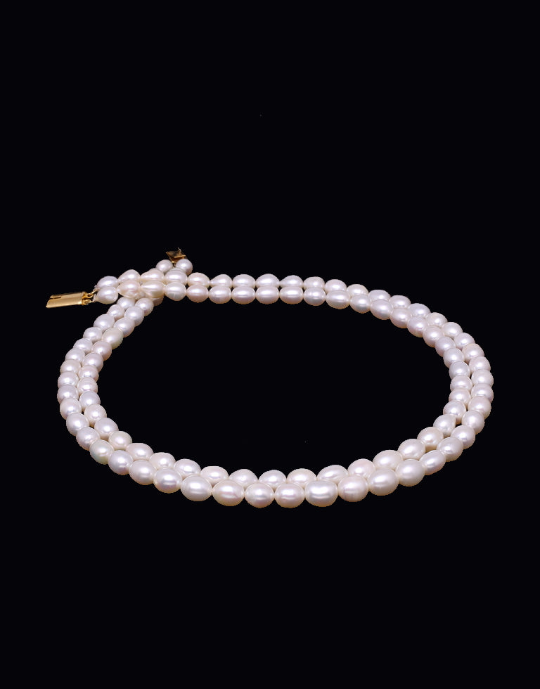 Stunning White Freshwater Oval Shape Pearl Necklace