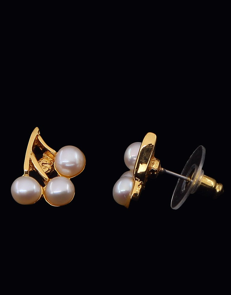 Beautiful Freshwater Pearl Fancy Stud Earrings