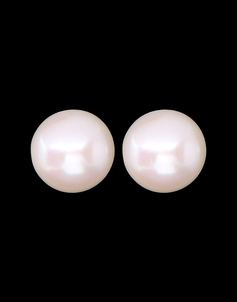 Elite Collection White Freshwater Pearl Stud Earring