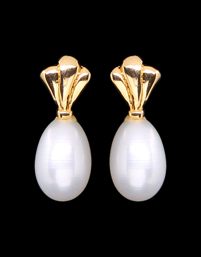 Ravishing Freshwater Pearl Fancy Stud Earrings