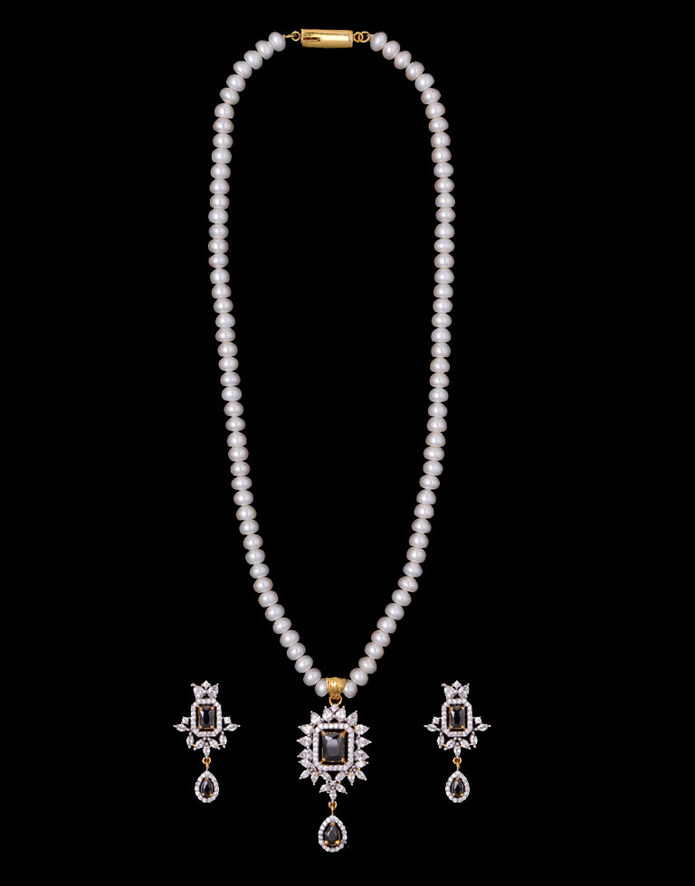 Slaty and White Freshwater Pearl Set