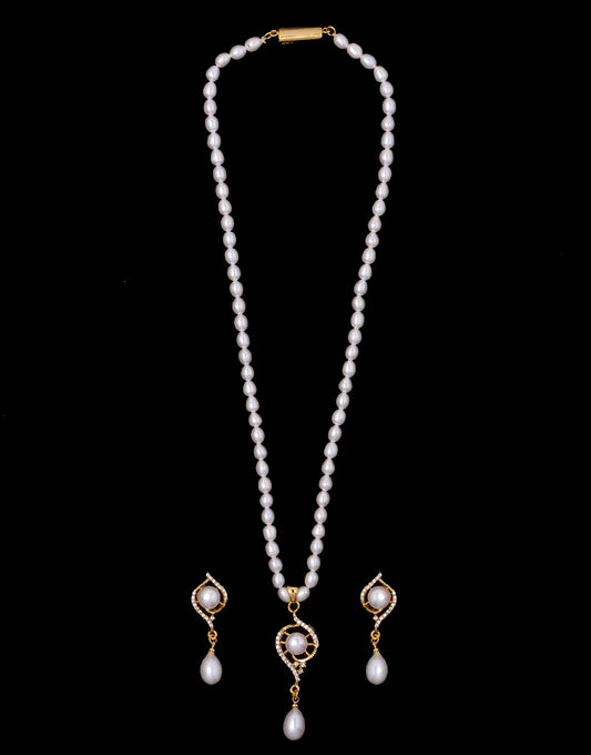 Oval Beaded Pearl Set with Stone Studded Charms And Drop Dangled Pearls