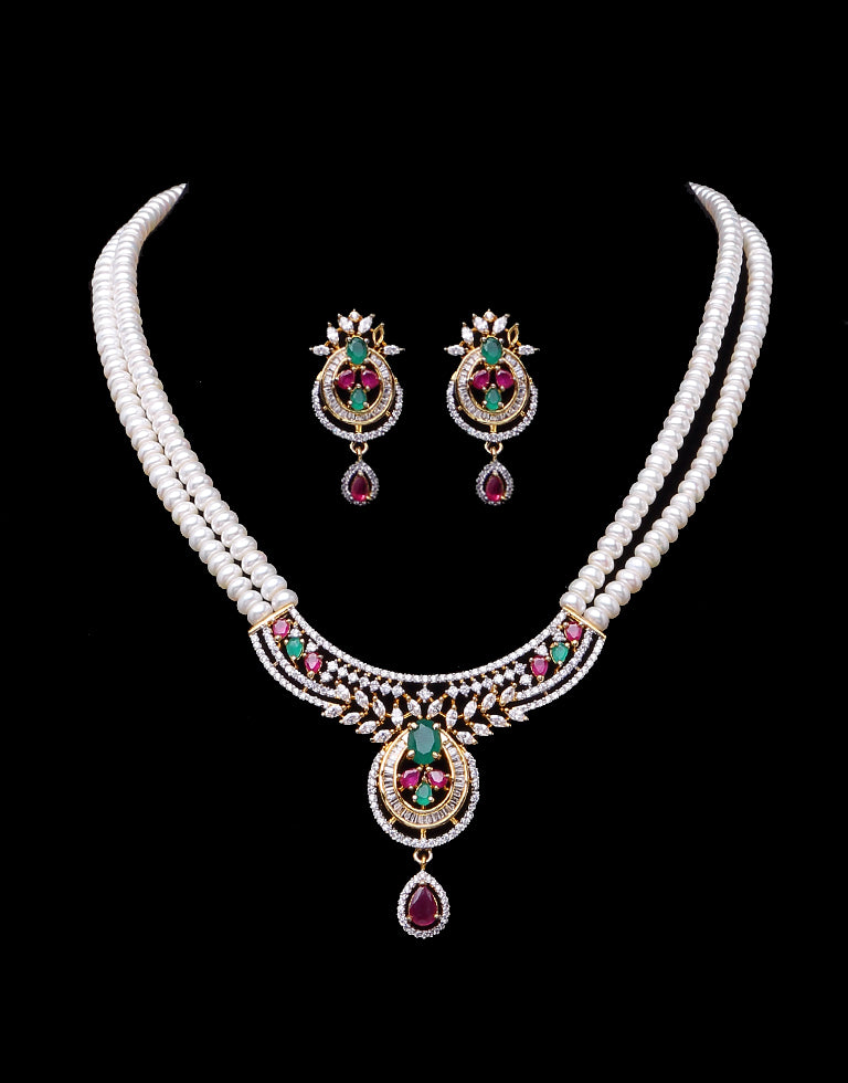 Maharani Designed White Cultured Pearl Set