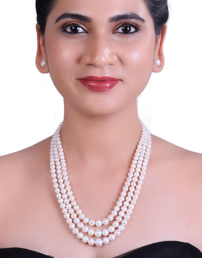 The Flawless Round White Freshwater Graded Pearl Necklace