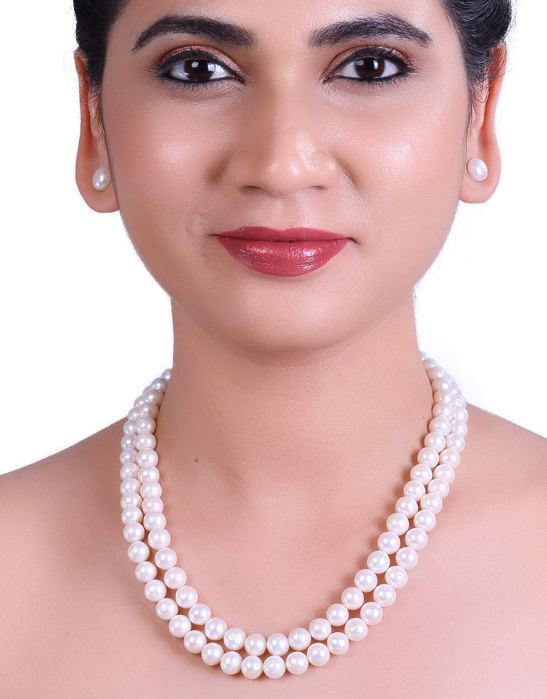 The Lustrous Round White Freshwater Pearl Necklace