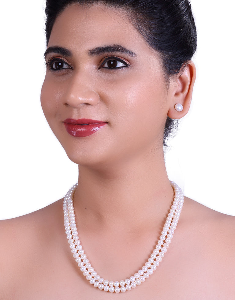 Seamless Perfect Round White Freshwater Pearl Necklace