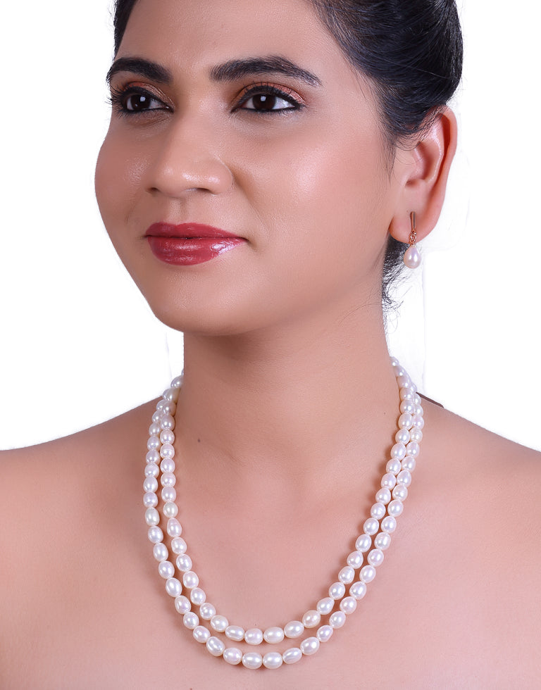 Stunning White Freshwater Oval Shape Pearl Necklace