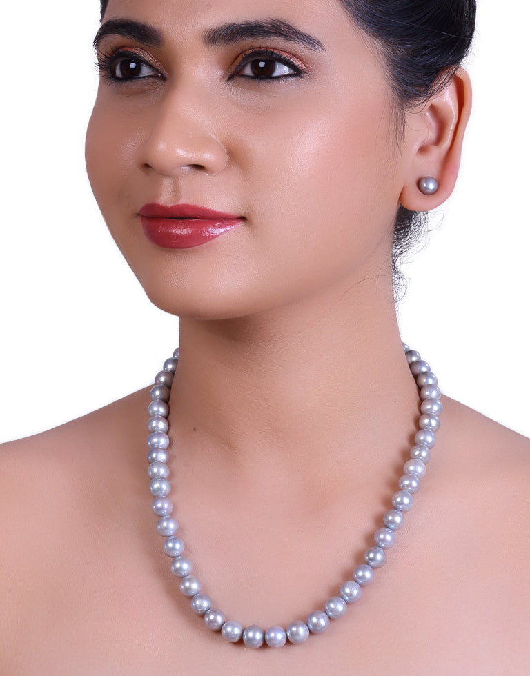 Natural Round Grey Freshwater Pearl Necklace