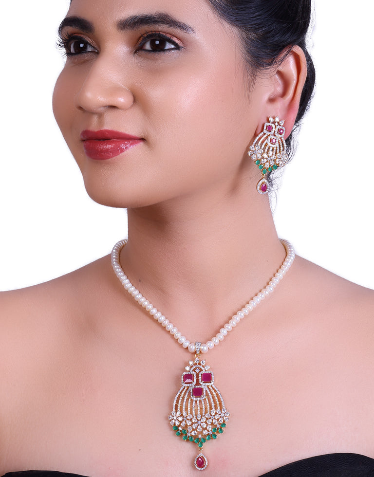 White Cultured Pearl Set with Unique Flower Pendant