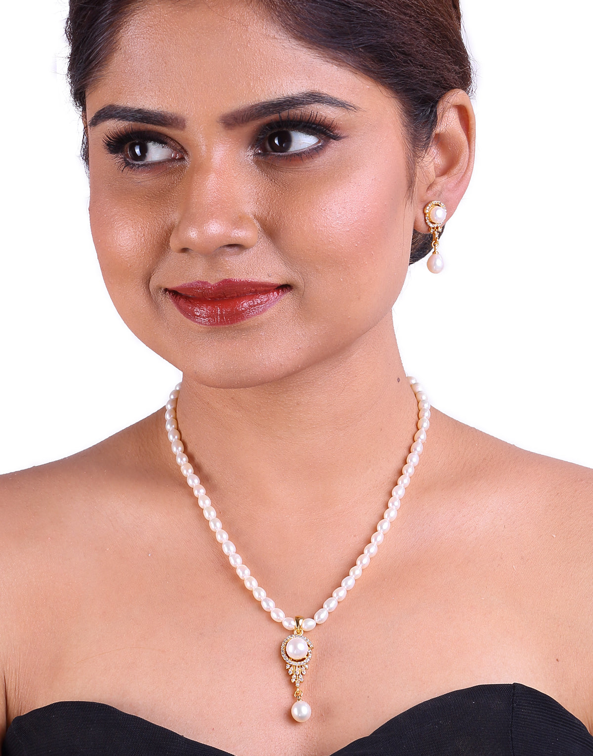 Freshwater Pearl Surrounded In Cz Stones, Beaded Pearls Necklace Set