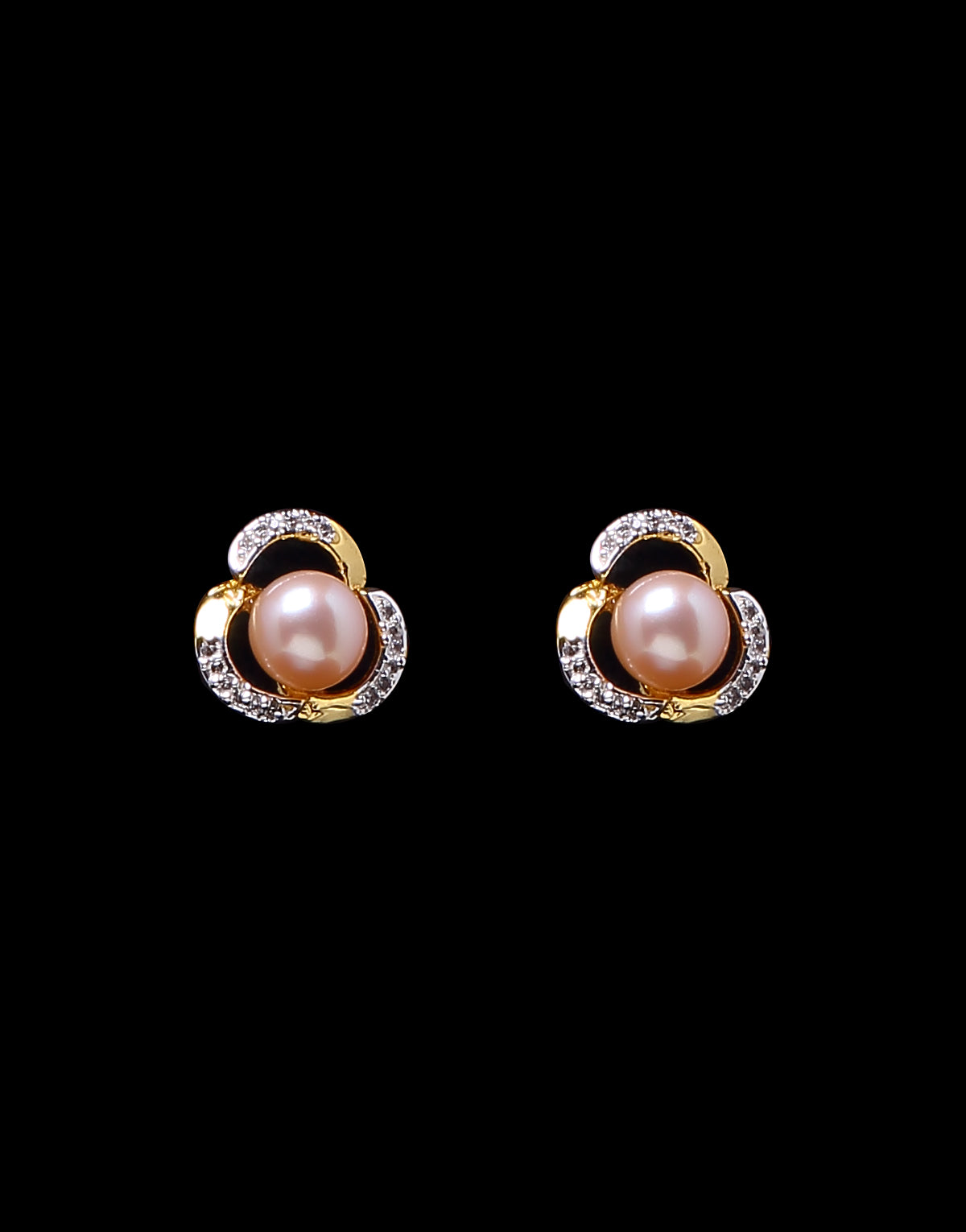 Freshwater Pearl With Cubic Zircon Fancy Stud