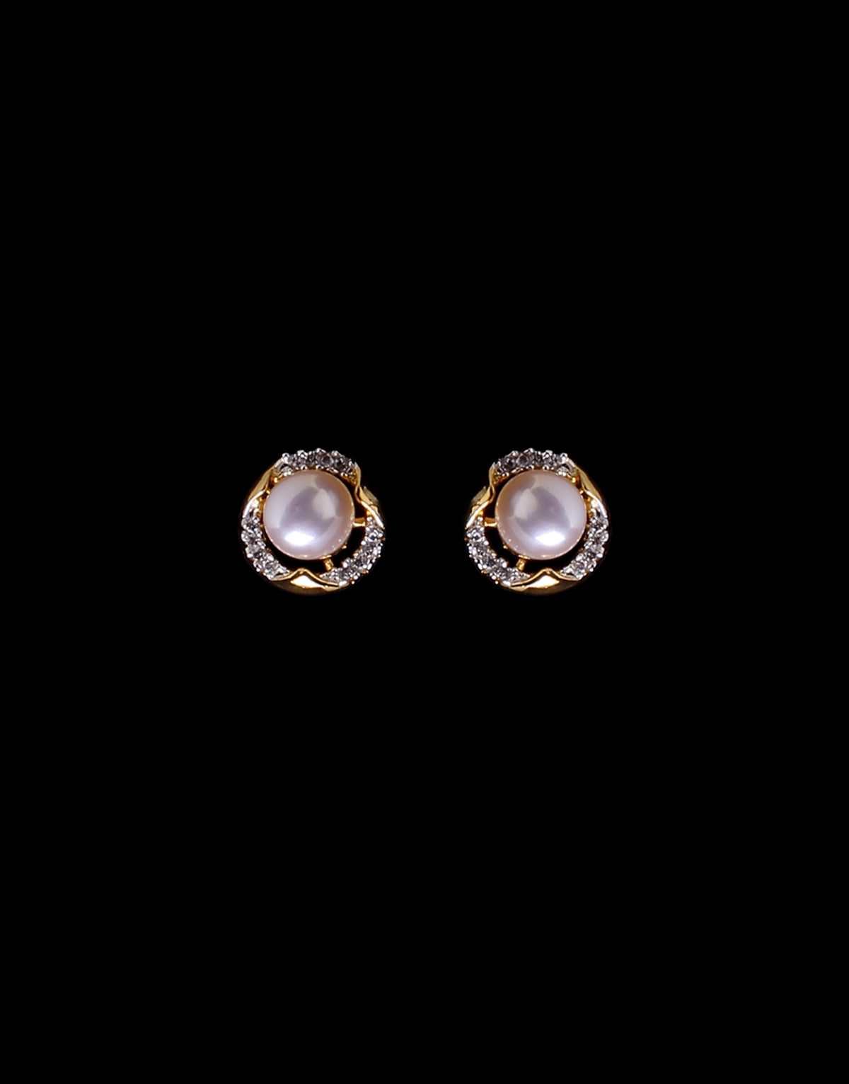 Freshwater Pearl With Cubic Zircon Fancy Stud