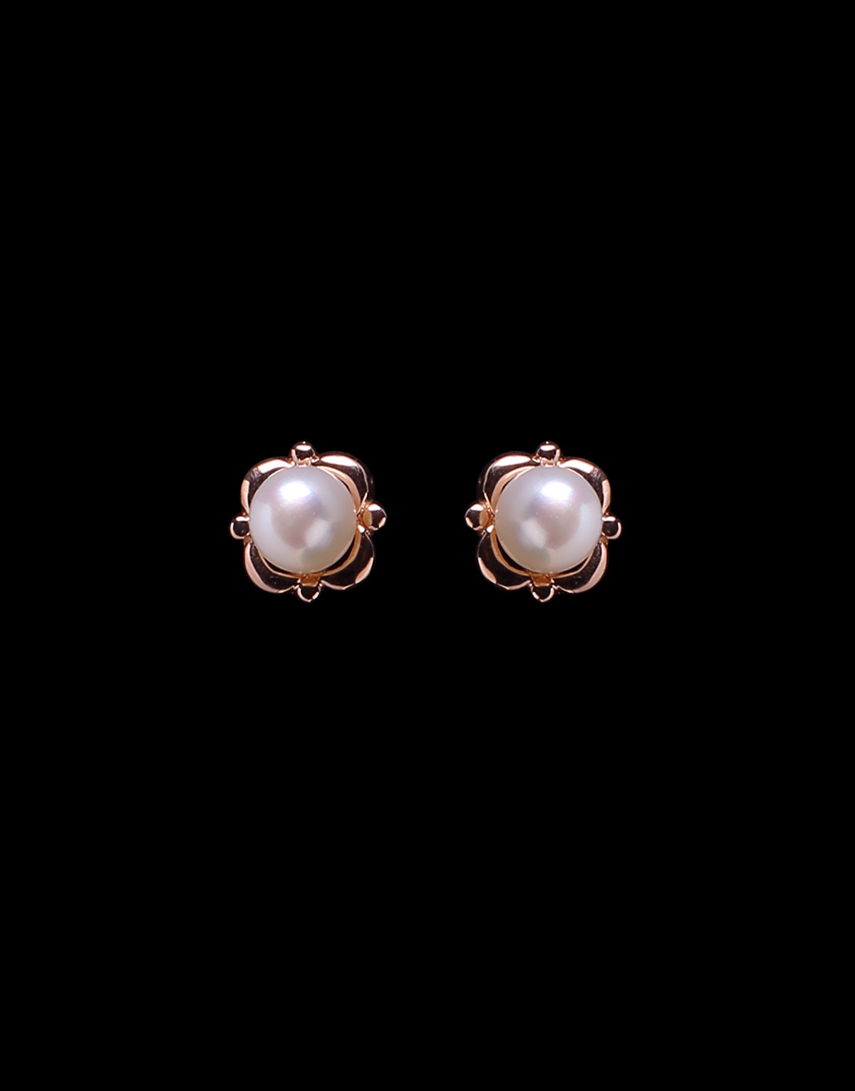 Freshwater Pearl Fancy Stud